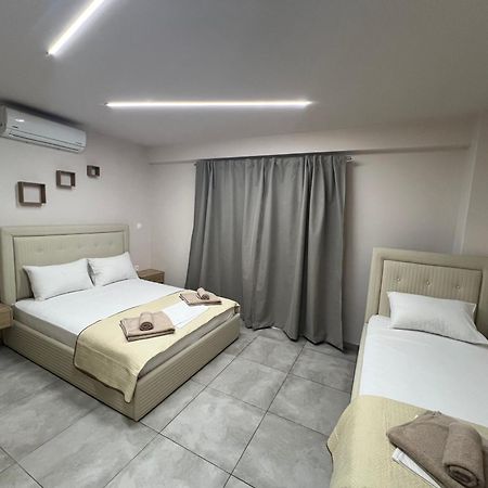 萨尔蒂 F&M House Semi Basement酒店 外观 照片